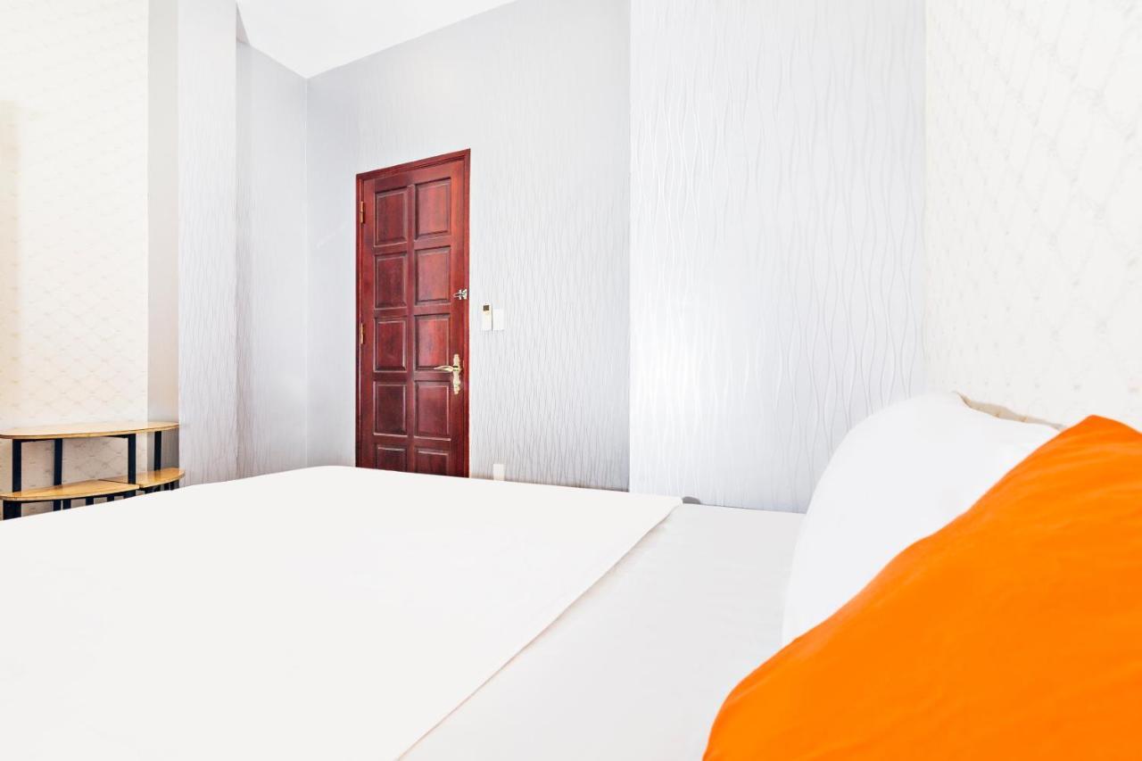 Spot On 711 Otium Hostel Дананг Екстериор снимка